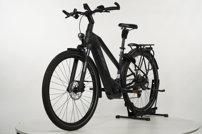 KTM Cento 10 Plus
