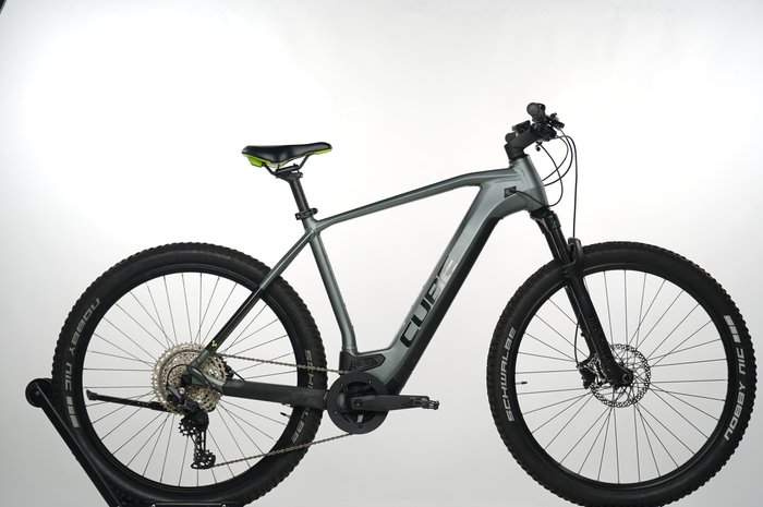 Cube Reaction Hybrid Pro 625