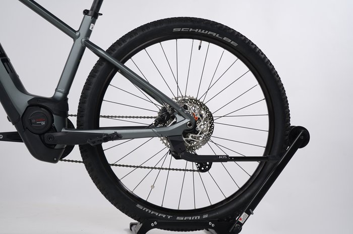 CUBE Reaction Hybrid Pro