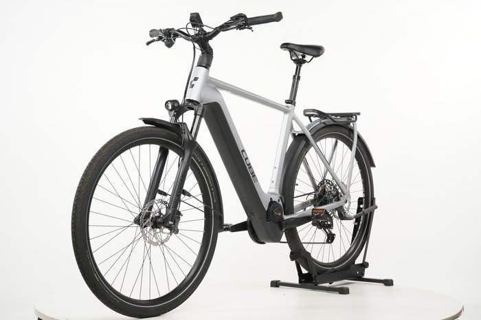CUBE Kathmandu SLX