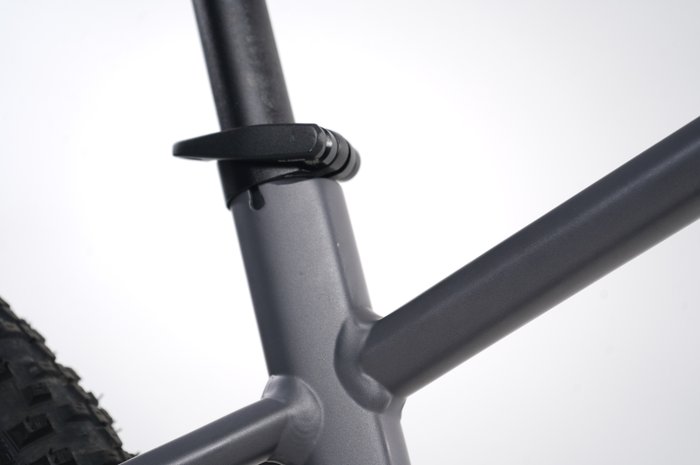 Cube Reaction Hybrid Race 750