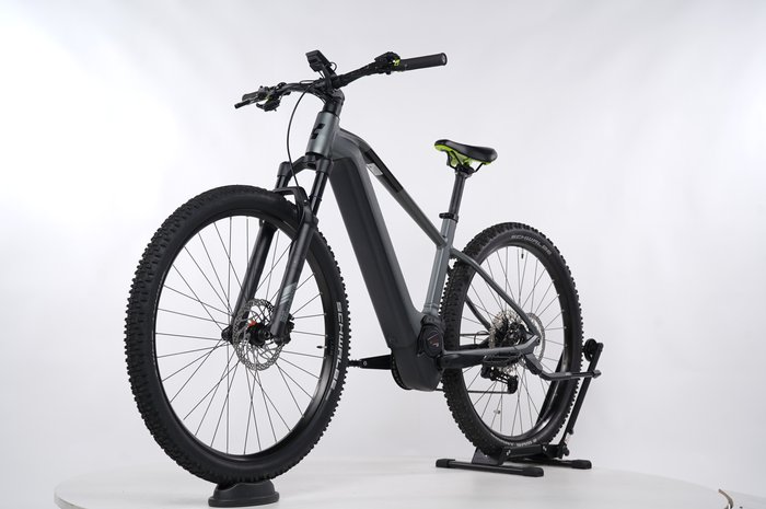 CUBE Reaction Hybrid Pro