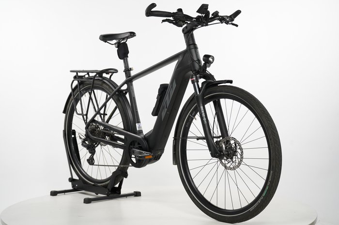 KTM Cento 10 Plus