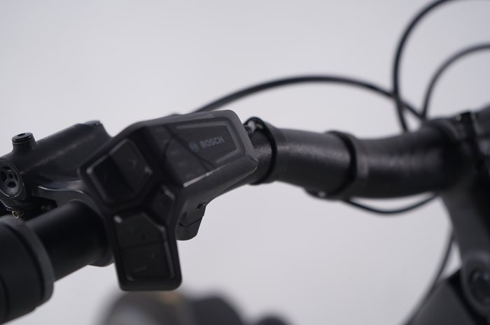 Cube Kathmandu Hybrid ONE 625