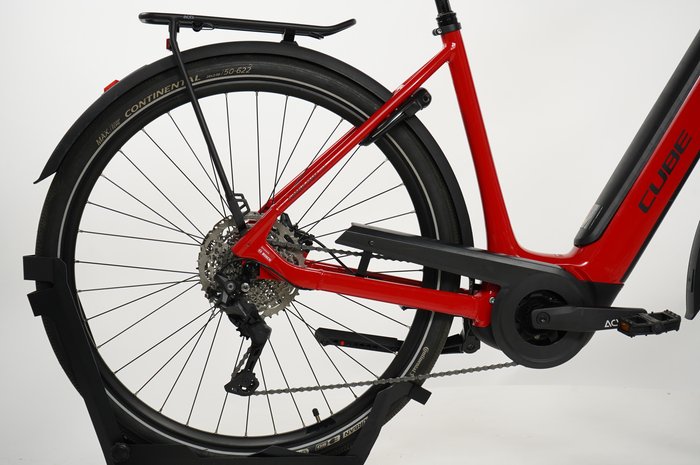 CUBE Supreme Sport Hybrid Pro 625 Easy Entry