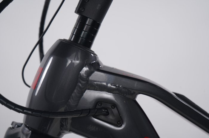 Conway Xyron SUV 4.9