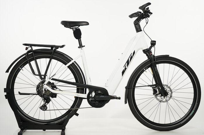 KTM CENTO 10 Plus