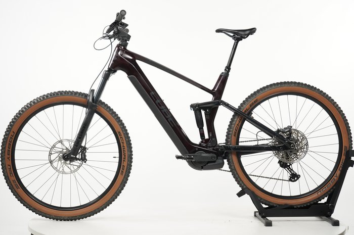 CUBE Stereo Hybrid 140 HPC Race 750