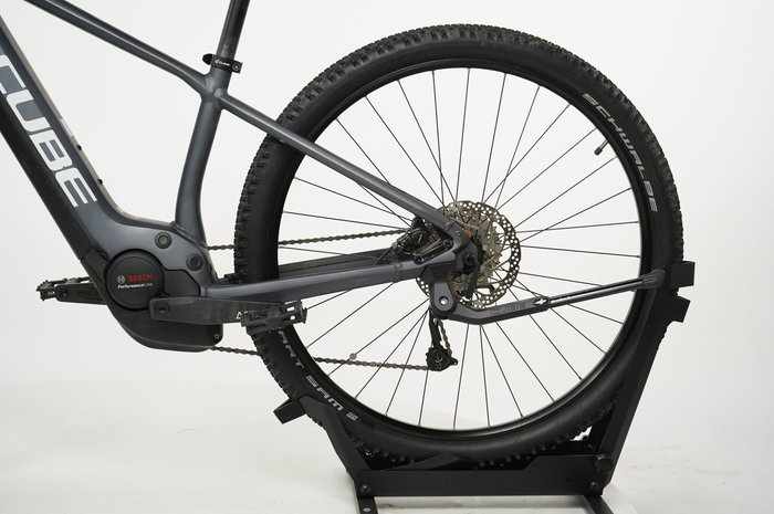 CUBE Reaction Hybrid Performance 500