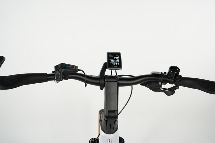 KTM CENTO 10 Plus