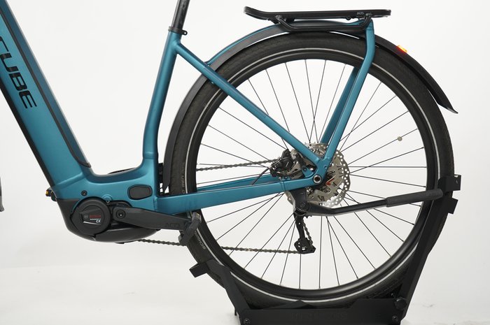 CUBE Kathmandu Hybrid ONE 750