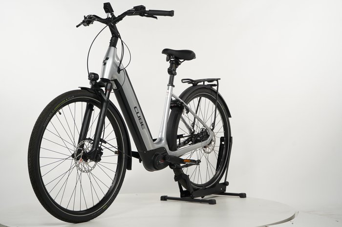 CUBE Supreme Hybrid SLX 625 Easy Entry
