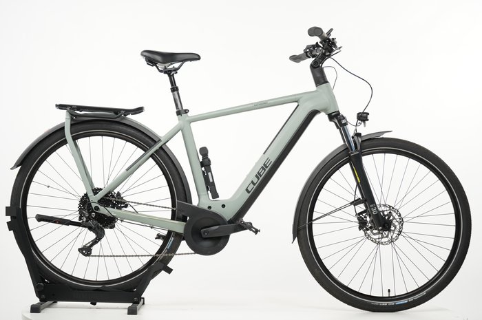 CUBE Kathmandu Hybrid ONE