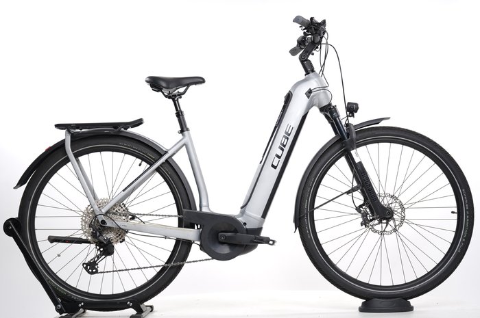 Cube Kathmandu Hybrid SL 750