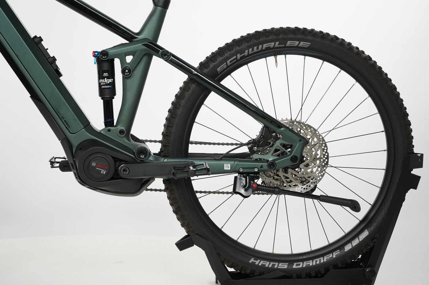 https://images.cdn.europe-west1.gcp.commercetools.com/b8f70299-e4ee-4e48-8388-0bd81b1aed37/img-eg-bWjNY-zoom.jpg