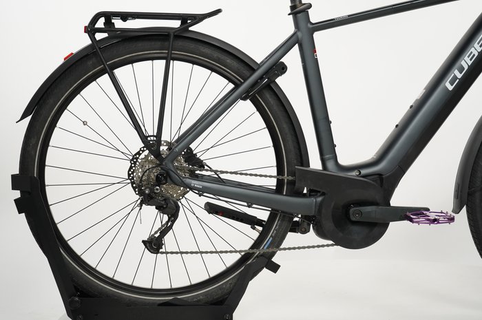 CUBE Touring Hybrid ONE 625