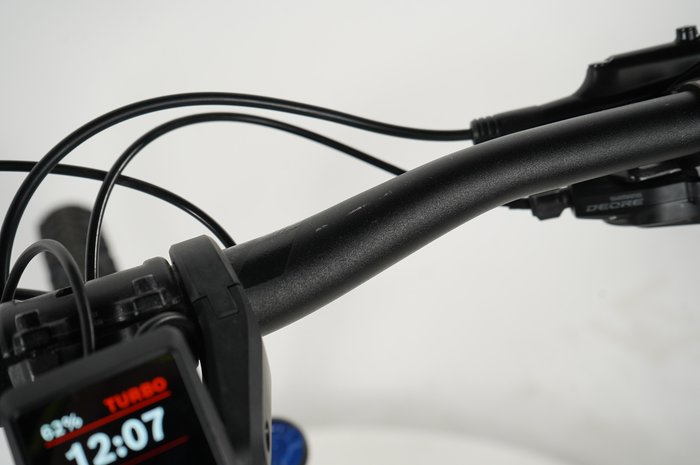 CUBE Reaction Hybrid Pro 750