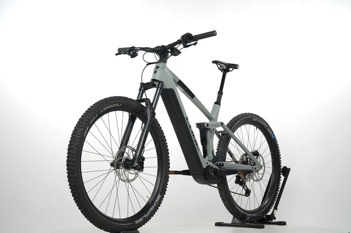 Cube Stereo Hybrid 140 HPC Actionteam 750 29