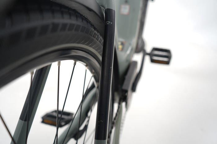 Cube Kathmandu Hybrid ONE 625