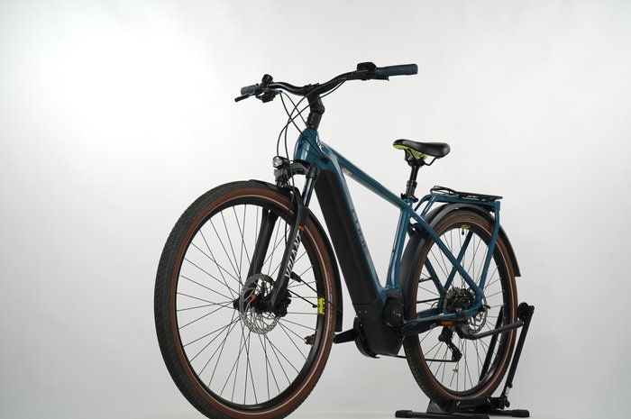 Cube Kathmandu Hybrid ONE 500