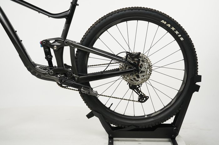 Giant Trance 2 29″