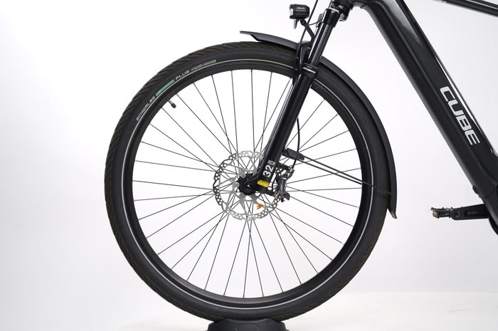 Cube Kathmandu Hybrid EXC 750
