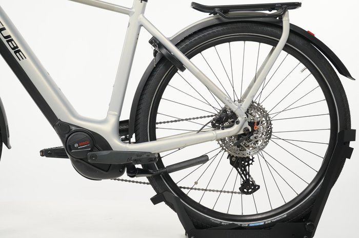 CUBE Touring Hybrid Pro 625