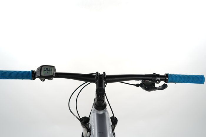 CUBE Reaction Hybrid Performance 500