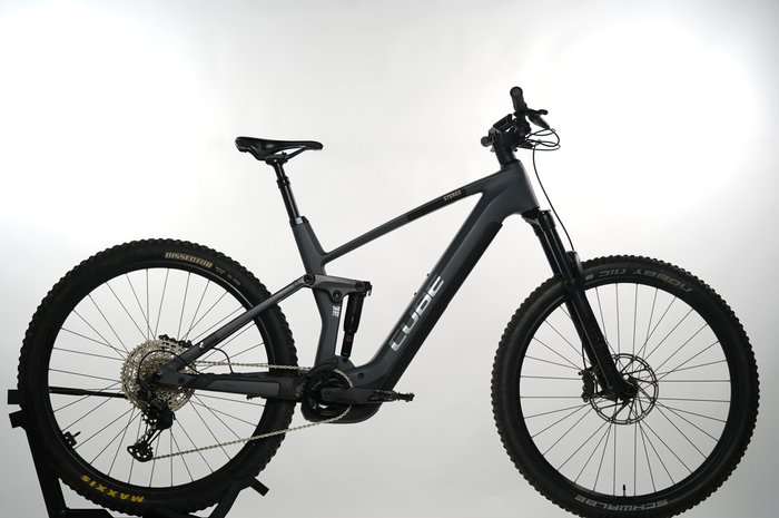 CUBE Stereo Hybrid 140 HPC Race 750