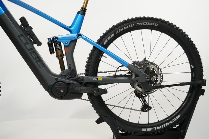 CUBE Stereo Hybrid 140 HPC Actionteam 750