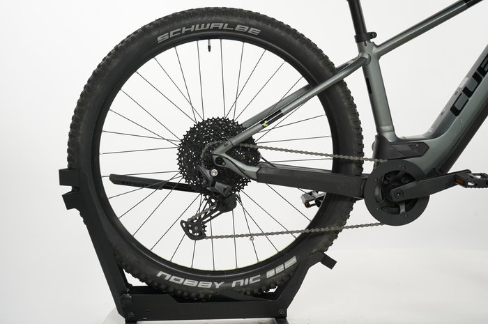 CUBE Reaction Hybrid Pro 750