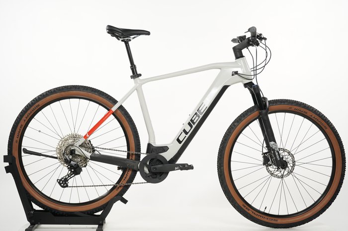 CUBE Reaction Hybrid Pro 500