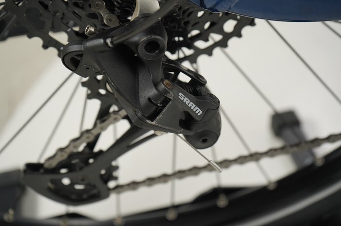 corratec E-Power Trekking 28 CX6 12S Wave