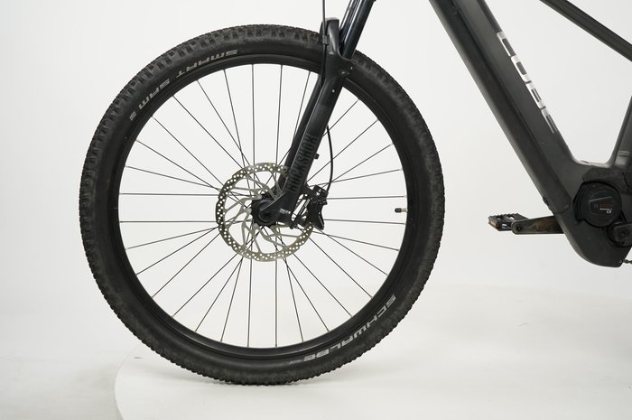 CUBE Reaction Hybrid Race 750