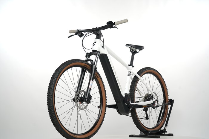 Cube Reaction Hybrid ONE 625