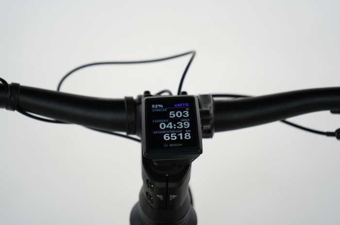 CUBE Reaction Hybrid Race 750
