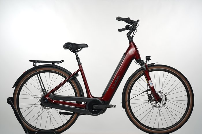 Cube Supreme Hybrid Pro 625 Easy Entry