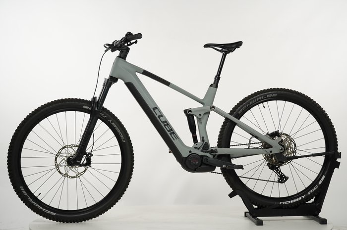 CUBE Stereo Hybrid 140 HPC Pro 625