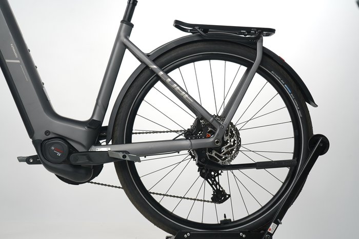 CUBE Kathmandu Hybrid ONE