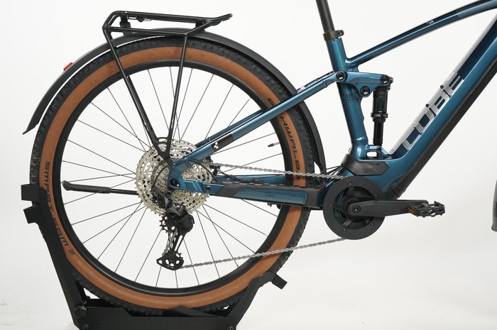 CUBE Stereo Hybrid 120 Race 750