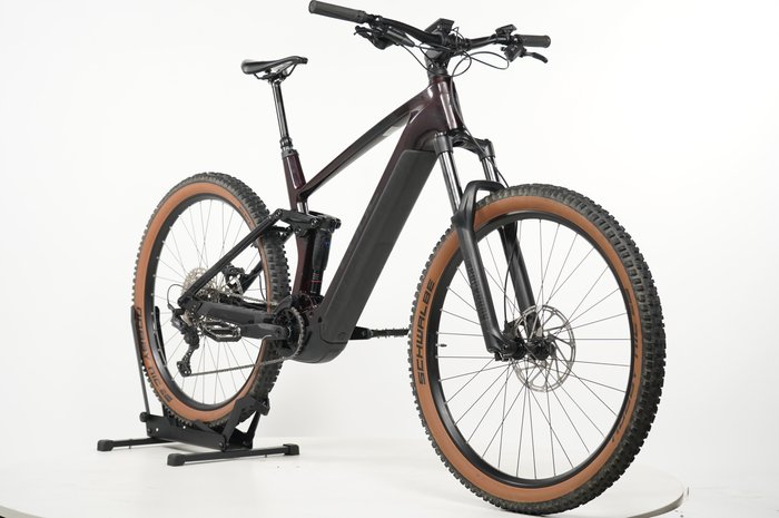 CUBE Stereo Hybrid 140 HPC Race 750
