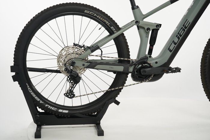 CUBE Stereo Hybrid 140 HPC Pro 750