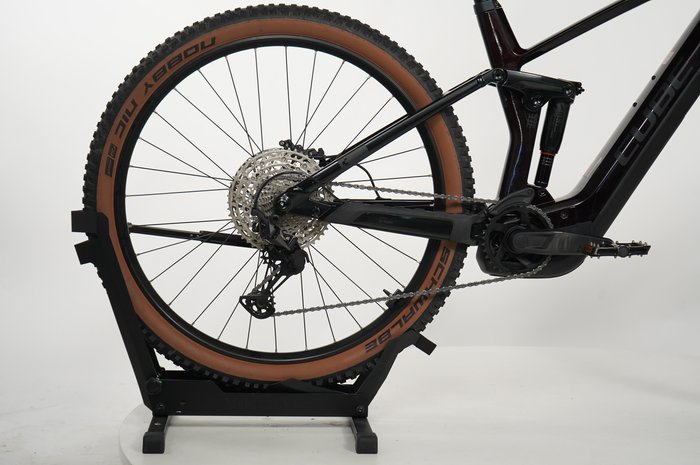 CUBE Stereo Hybrid 140 HPC Race 750