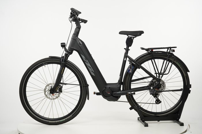 KTM Cento 10 Plus