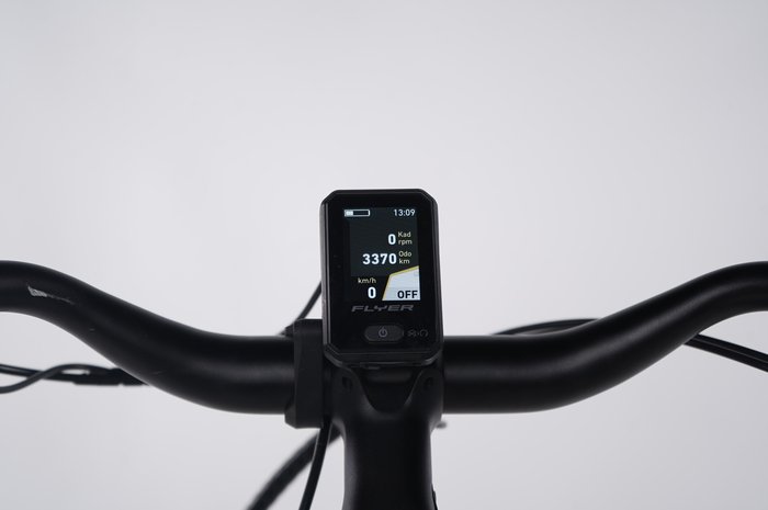 FLYER Upstreet3 7.23