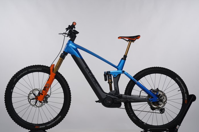 CUBE Stereo Hybrid 160 HPC Actionteam 750 27.5