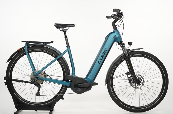 CUBE Kathmandu Hybrid ONE 750
