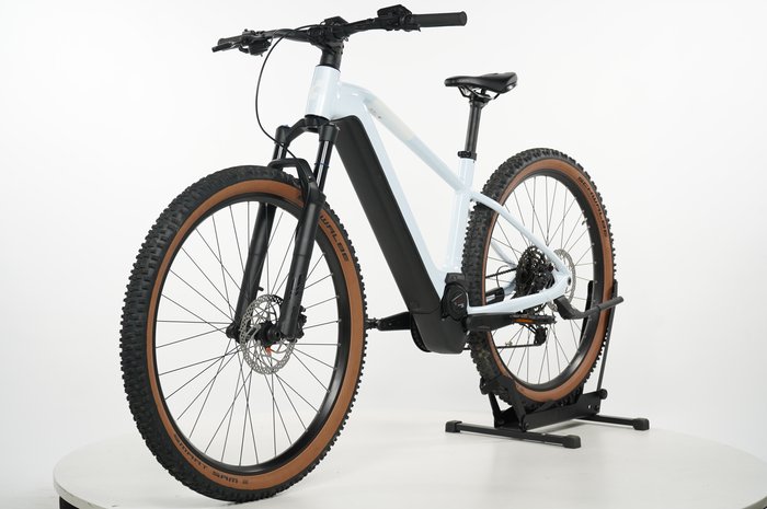 CUBE Reaction Hybrid Pro 750