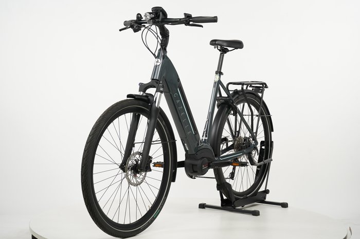Gazelle Ultimate T10 HMD