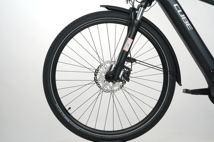 Cube Touring Hybrid ONE 625